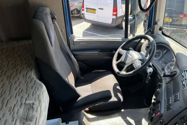 DAF CF (2016) thumbnail 3