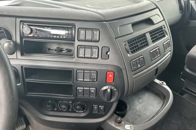 DAF XF (2017) thumbnail 6