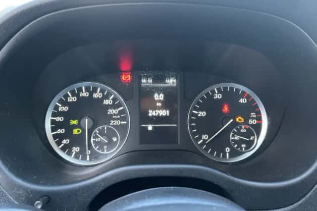 Mercedes-Benz Vito (2017) thumbnail 4