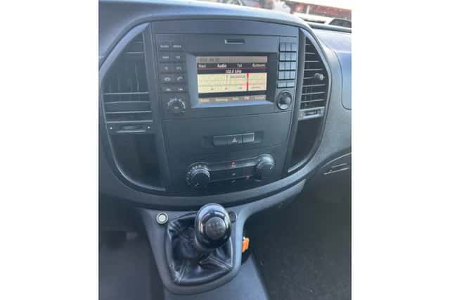 Mercedes-Benz Vito (2017) thumbnail 5
