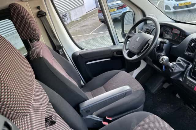 Peugeot Boxer (2013) thumbnail 3