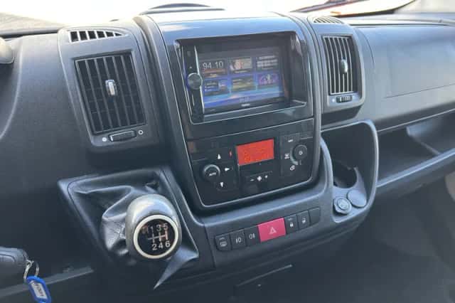 Peugeot Boxer (2013) thumbnail 5