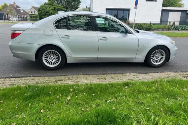 BMW 5-Serie (2005) thumbnail 6