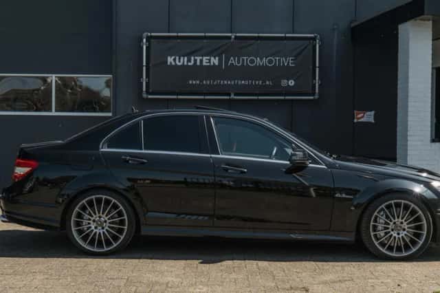 Mercedes-Benz C-Klasse (2010) thumbnail 3