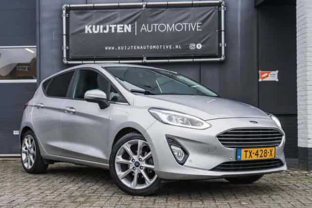Ford Fiesta (2017) thumbnail 3
