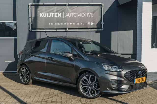 Ford Fiesta (2023) thumbnail 2