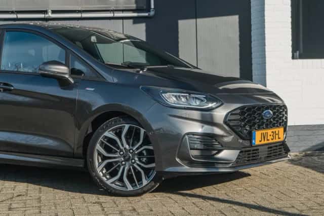 Ford Fiesta (2023) thumbnail 6