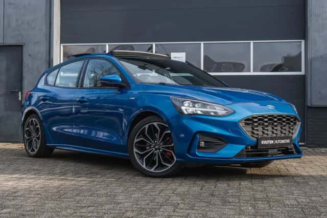Ford Focus (2019) thumbnail 2