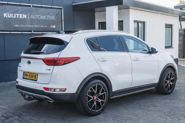 Kia Sportage (2017) thumbnail 4