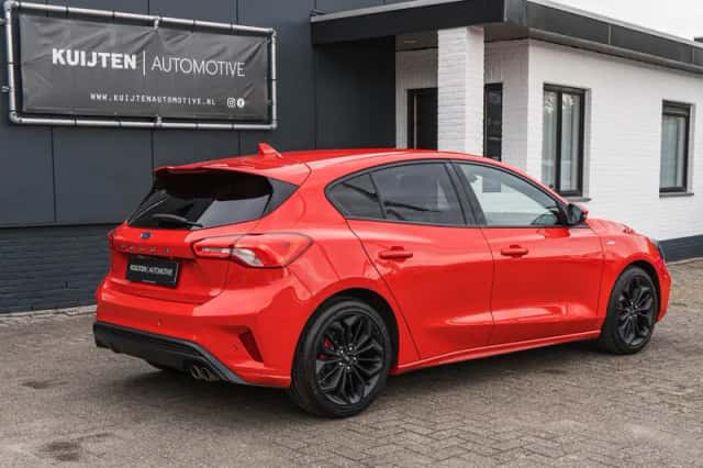 Ford Focus (2019) thumbnail 5