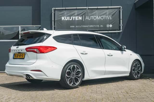 Ford Focus (2018) thumbnail 5