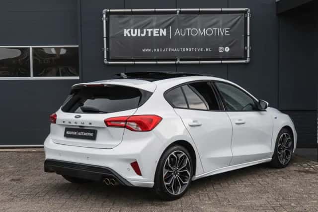 Ford Focus (2018) thumbnail 6