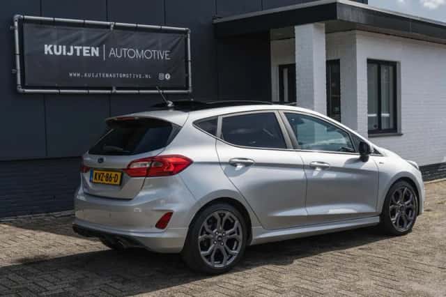 Ford Fiesta (2019) thumbnail 5