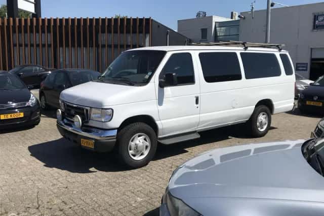 Ford Econoline (2005) thumbnail 1