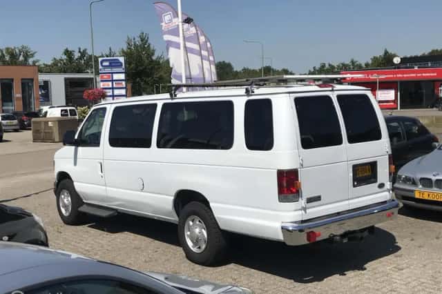 Ford Econoline (2005) thumbnail 4
