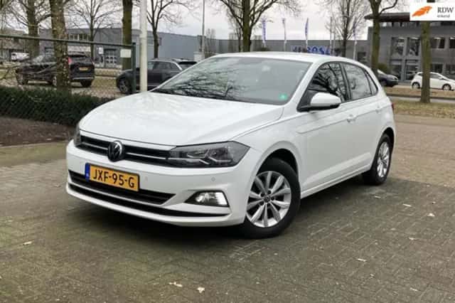 Volkswagen Polo (2021) thumbnail 1