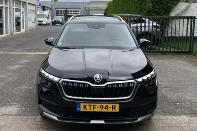 Škoda Kamiq (2021) thumbnail 2