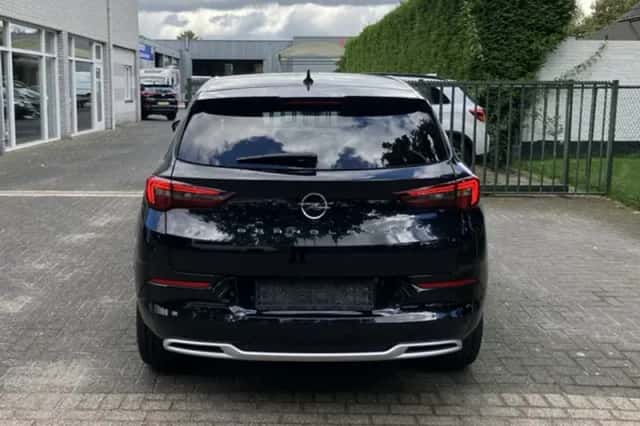Opel Grandland (2023) thumbnail 5