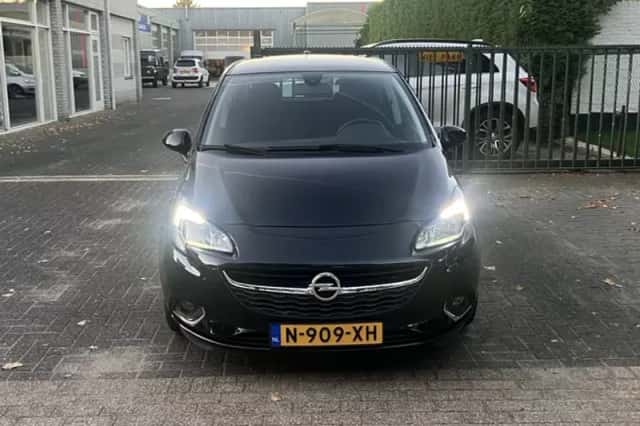 Opel Corsa (2019) thumbnail 2