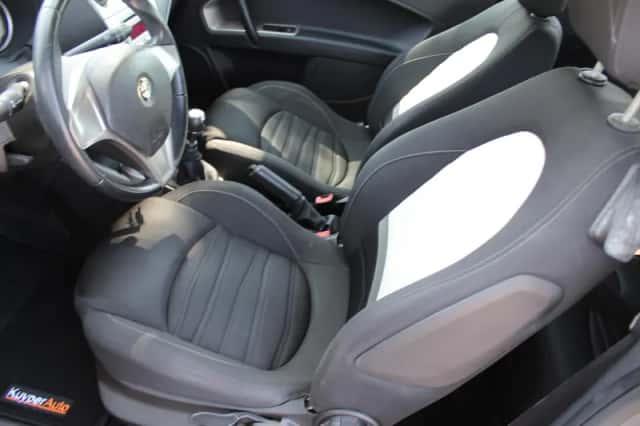 Alfa Romeo Mito (2014) thumbnail 4