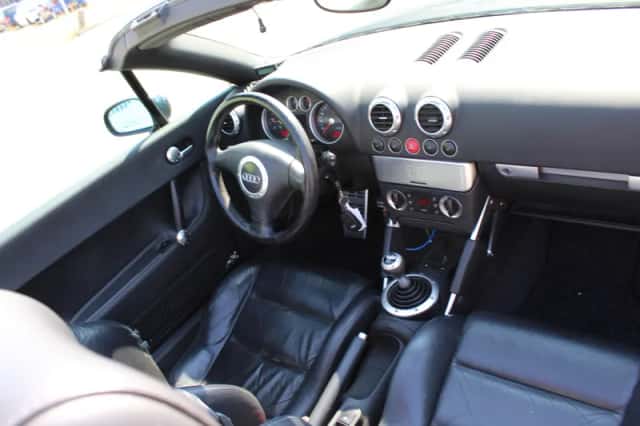 Audi TT (2003) thumbnail 4