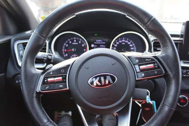 Kia Proceed (2019) thumbnail 5