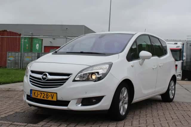 Opel Meriva (2016) thumbnail 3
