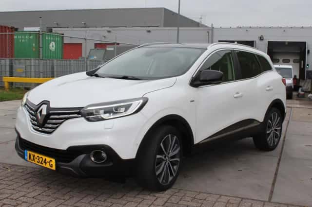 Renault Kadjar (2016) thumbnail 2