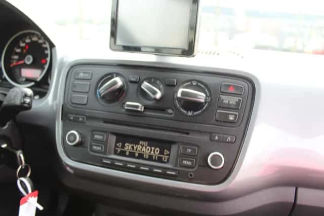 SEAT Mii (2013) thumbnail 6