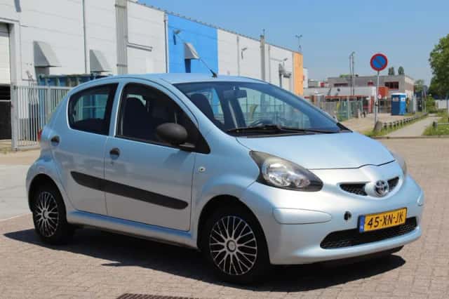 Toyota Aygo (2007) thumbnail 3