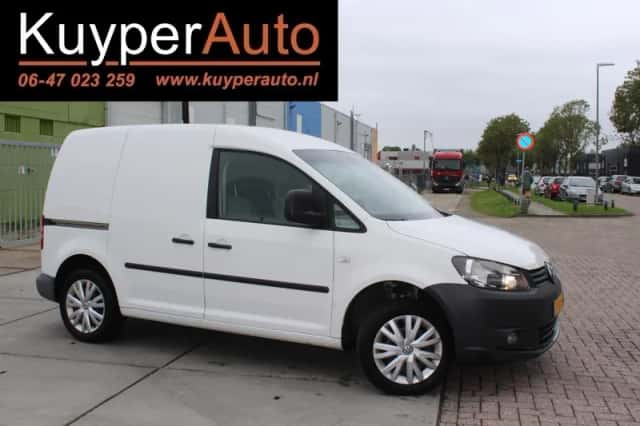 Volkswagen Caddy (2011) thumbnail 2