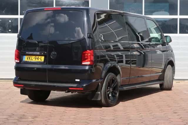 Volkswagen Transporter (2021) thumbnail 5