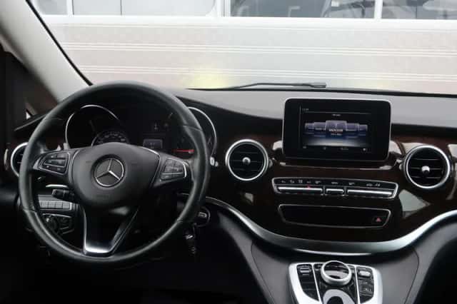 Mercedes-Benz V-Klasse (2016) thumbnail 5
