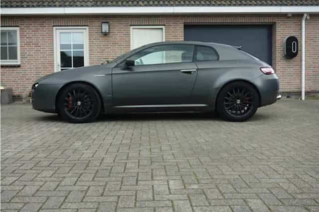 Alfa Romeo Brera (2010) thumbnail 4
