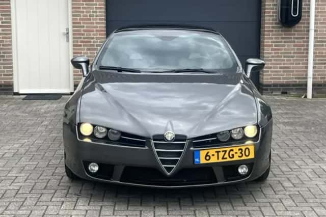 Alfa Romeo Brera (2009) thumbnail 6