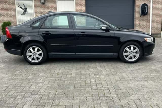 Volvo S40 (2008) thumbnail 4