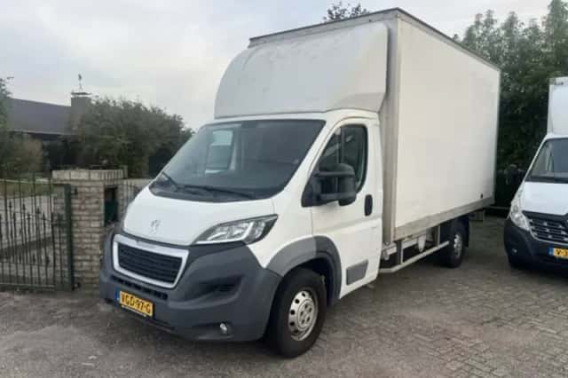 Peugeot Boxer (2017) thumbnail 1