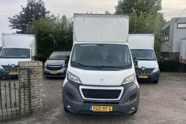 Peugeot Boxer (2017) thumbnail 2