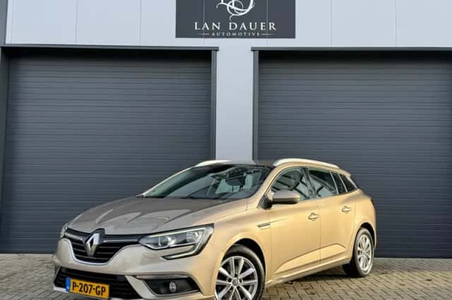 Renault Mégane (2019) thumbnail 1