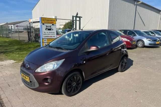 Ford Ka (2011) thumbnail 2
