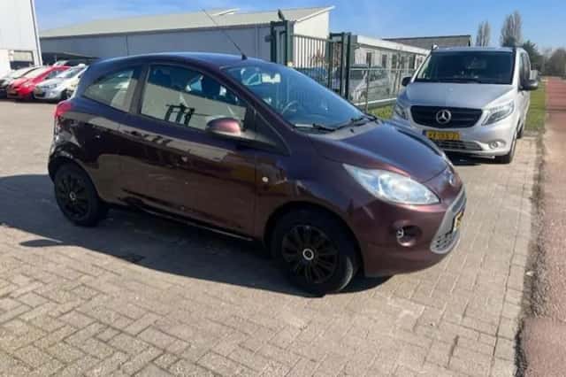 Ford Ka (2011) thumbnail 4