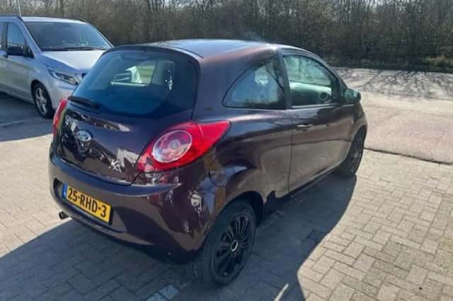 Ford Ka (2011) thumbnail 6