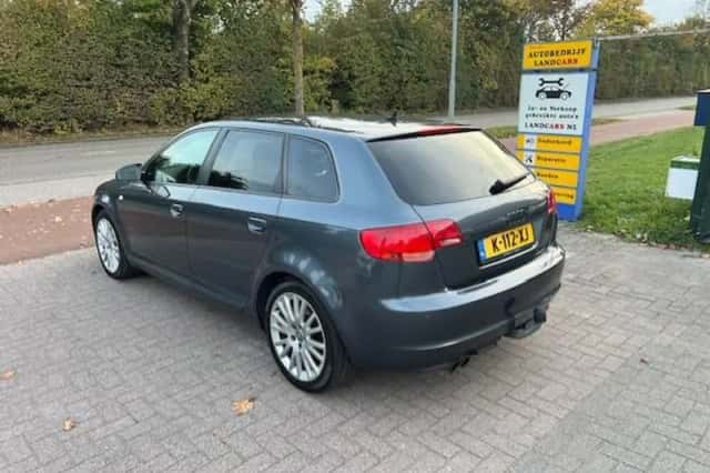 Audi A3 (2005) thumbnail 6