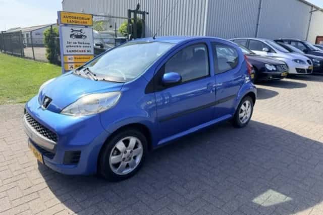 Peugeot 107 (2009) thumbnail 1