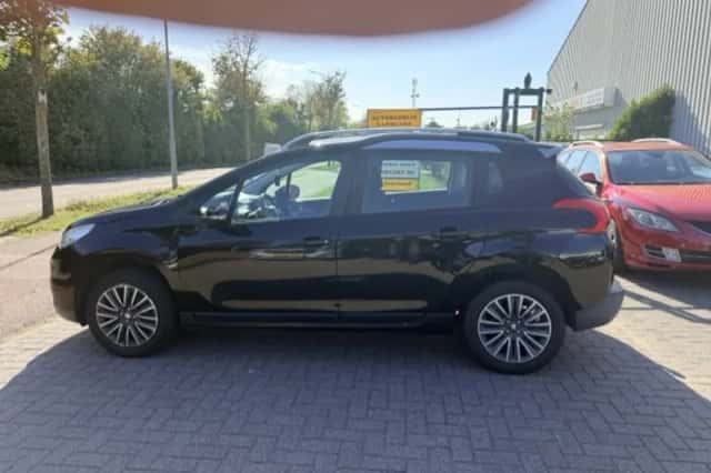 Peugeot 2008 (2016) thumbnail 5