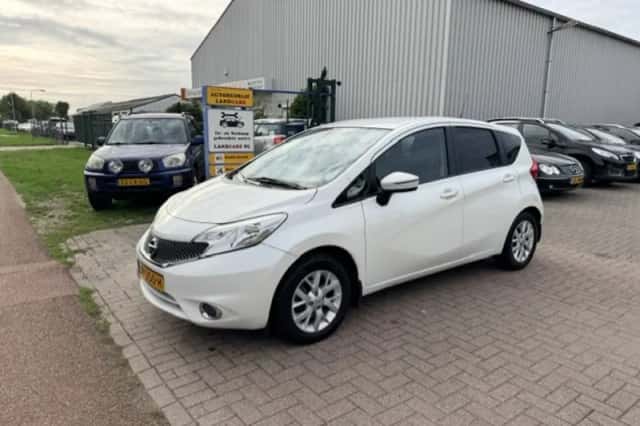 Nissan Note (2014) thumbnail 1
