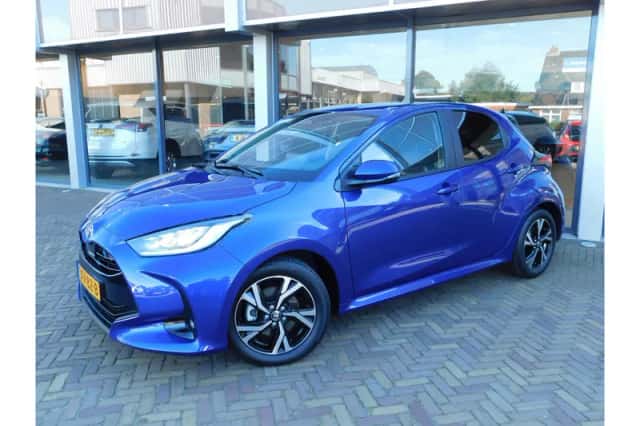 Toyota Yaris (2025) thumbnail 1