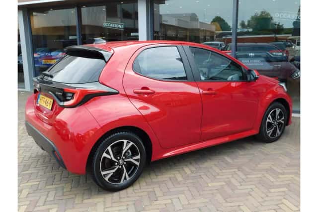 Toyota Yaris (2025) thumbnail 6