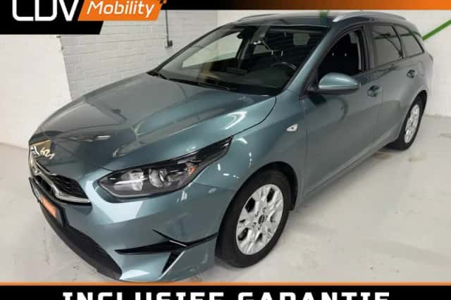 Kia Ceed (2022) thumbnail 1