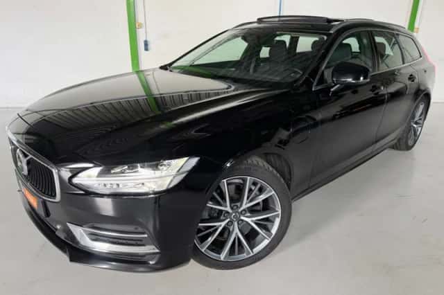 Volvo V90 (2019) thumbnail 2